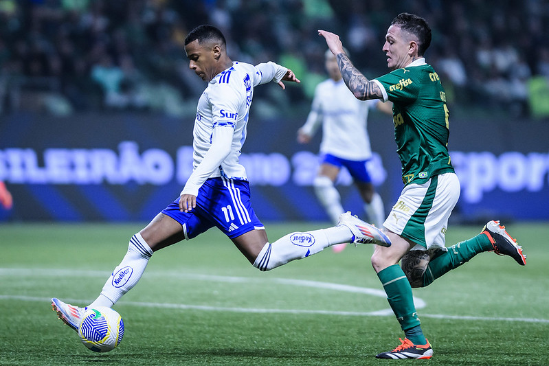 Após áudios do VAR serem analisados, jogo entre Palmeiras x Cruzeiro pelo Brasileirão será remarcado?