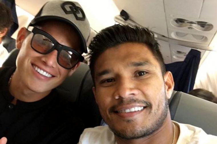 James Rodriguez e Teo Gutiérrez chegaram para apresentação de gala em BH