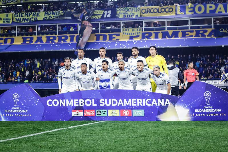 Conmebol pode reiniciar jogo entre Boca Juniors x Cruzeiro após gestos racistas?