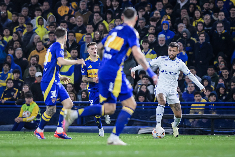 Conmebol emite comunicado indispensável para o duelo entre Cruzeiro x Boca Juniors
