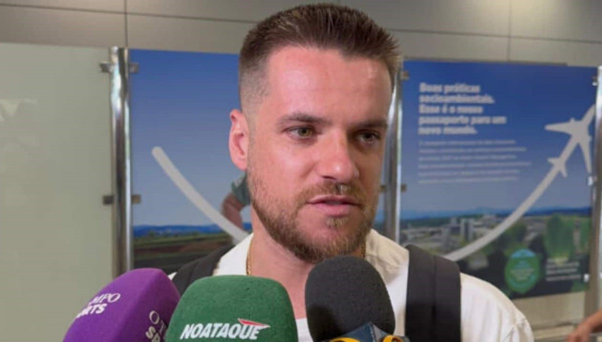 MARTELO BATIDO: Ramiro não suportou má fase e partiu para o futebol asiático