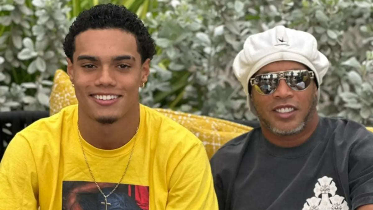 Filho de Ronaldinho Gaúcho saiu do Barcelona para disputar a Série B em 2024