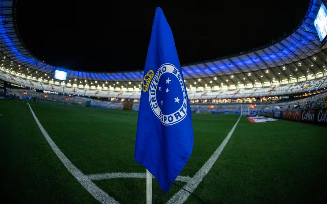 Cruzeiro deixa vazar informação e camisa 3 deve ganhar anúncio em breve