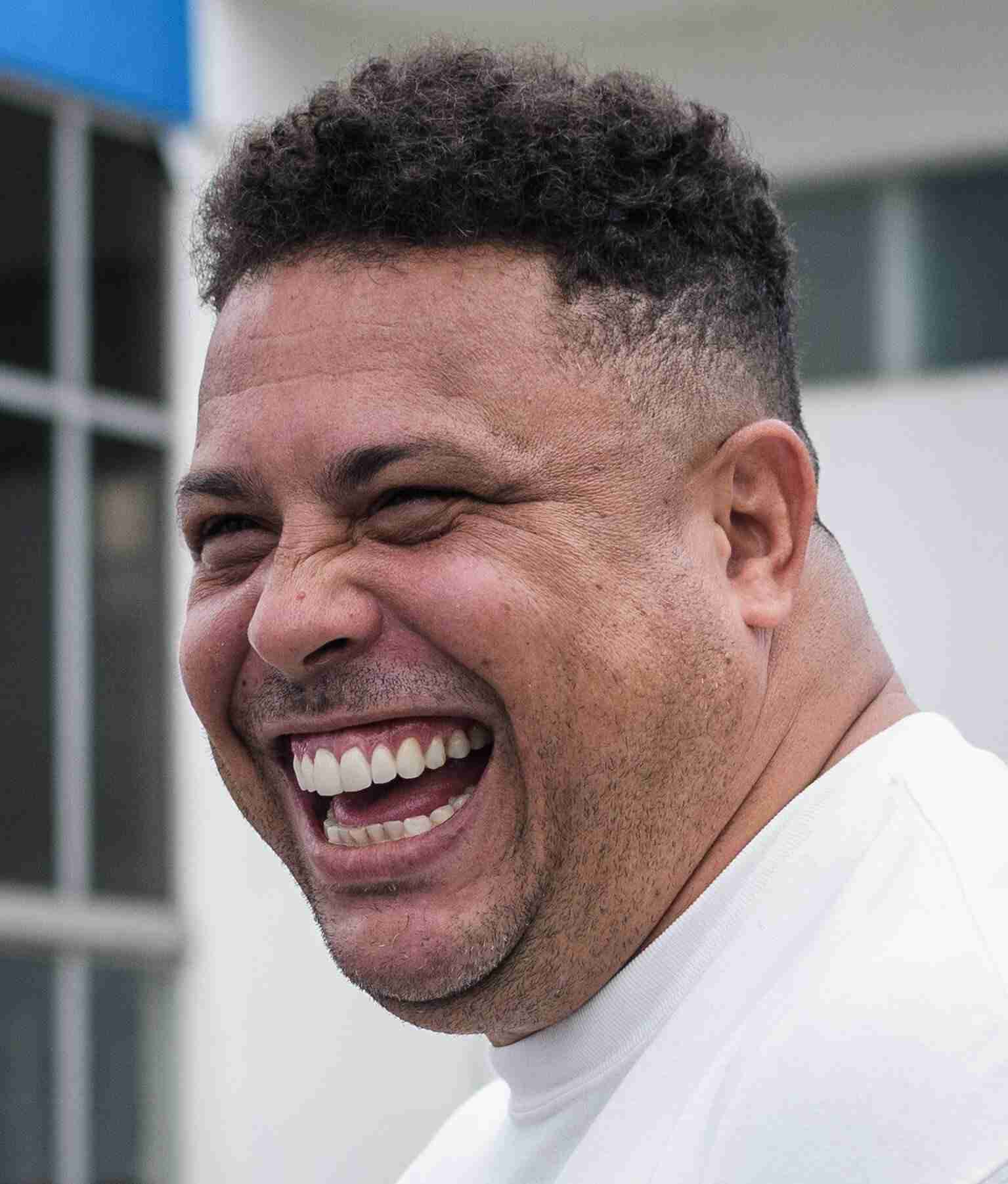 Torcedores do Flamengo confundiram nome de reforço e deram boas-vindas a amigo de Ronaldo Fenômeno