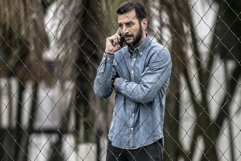 Edu Dracena tira o Cruzeiro de jogada complicada e pede atitude da CBF