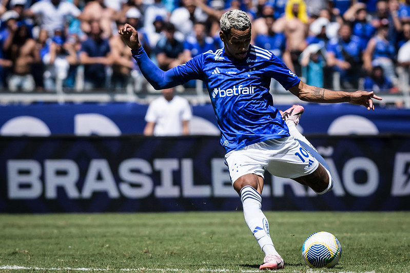 Não demorou muito: Cruzeiro volta a sofrer com problema antigo do Mineirão