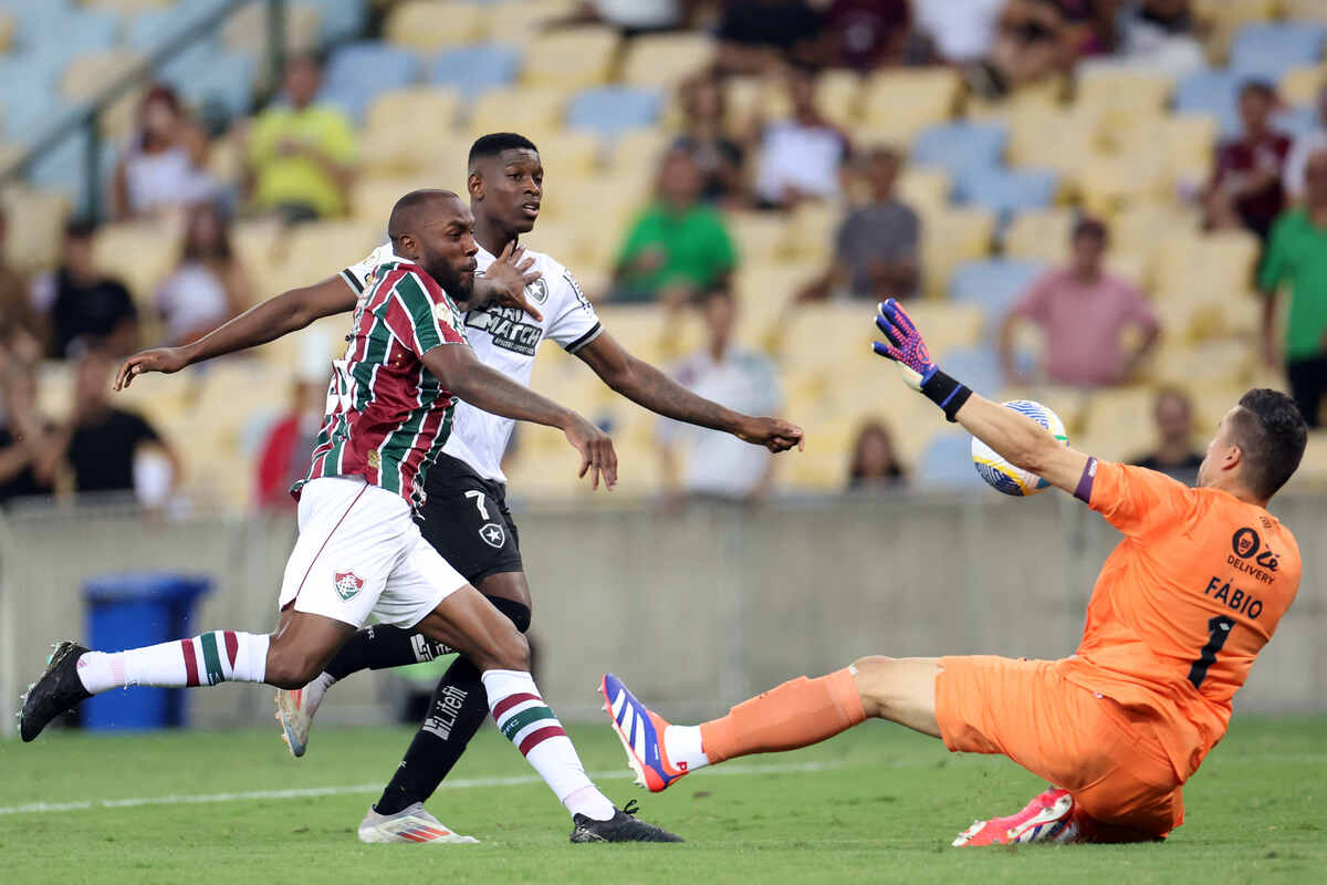 Ajudou a salvar o Cruzeiro e agora está de saída do Fluminense