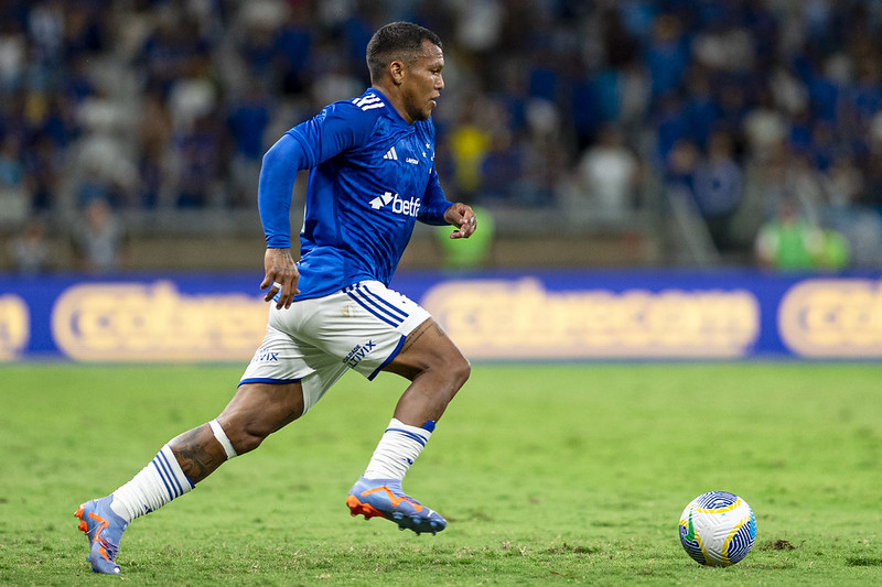 Torcida do Cruzeiro muda de opinião sobre Gabriel Veron