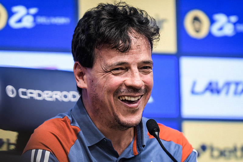 Números de Fernando Diniz contra Rogério Ceni fazem o técnico do Bahia suar frio