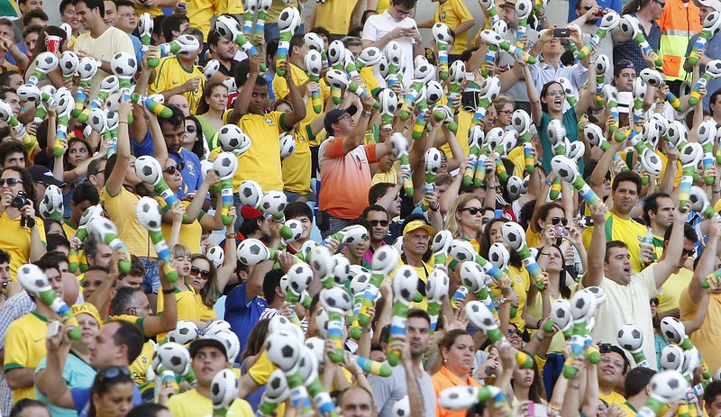 Festa na torcida: brasileiro finalmente foi eleito melhor jogador do mundo