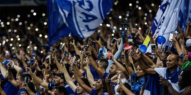 Festa na torcida! Cruzeiro vai comprar zagueiro para 2025