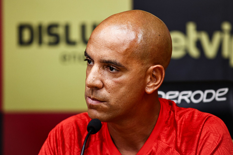 Jogador quis imitar Ronaldo Fenômeno na comemoração e acabou prejudicando o Sport de Pepa