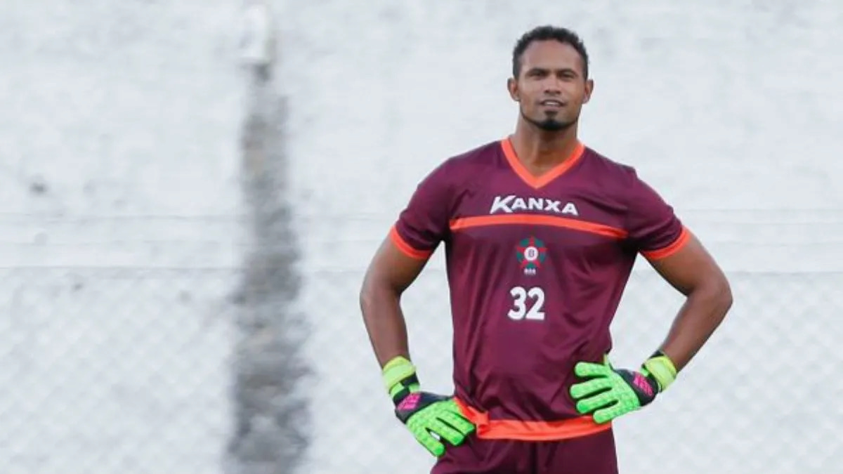 Goleiro Bruno não dá conta e está devendo R$ 5 milhões para seu filho