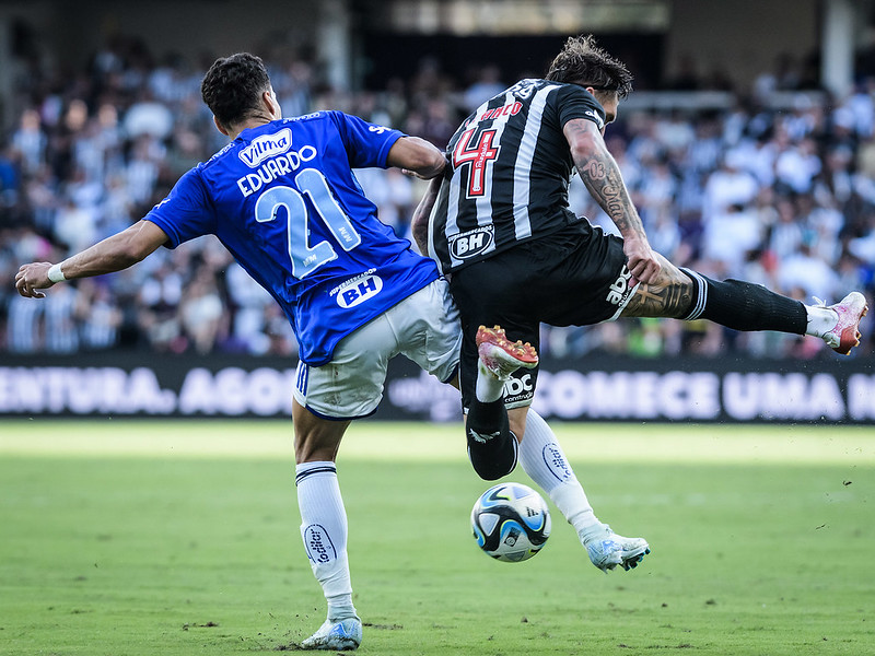 Jogador do Atlético perde a humildade e debocha de novo reforço do Cruzeiro