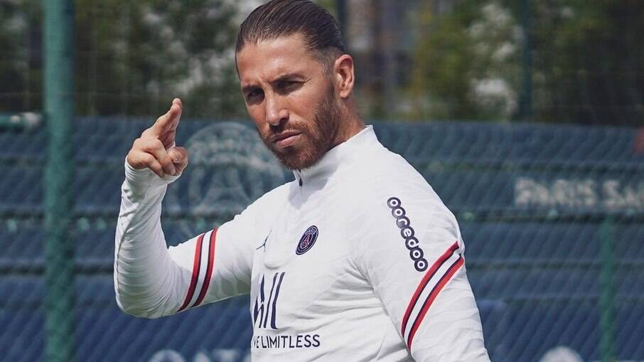 Sergio Ramos já chegou no Brasil para apresentação
