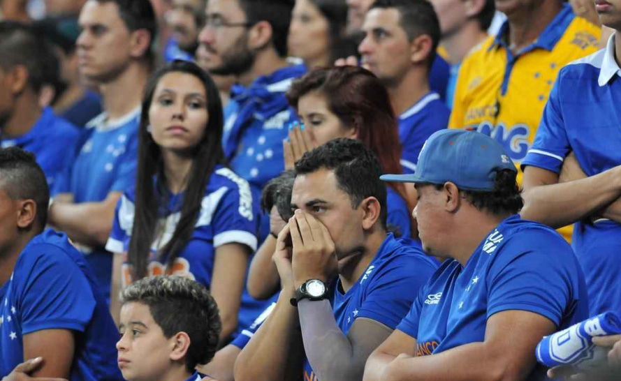 Chegou como solução no Cruzeiro e arrumou as malas menos de 1 ano depois