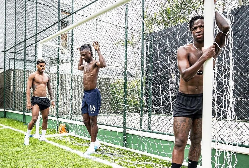 Melhor amigo de Vini Jr no Real Madrid encerra ciclo pelo clube