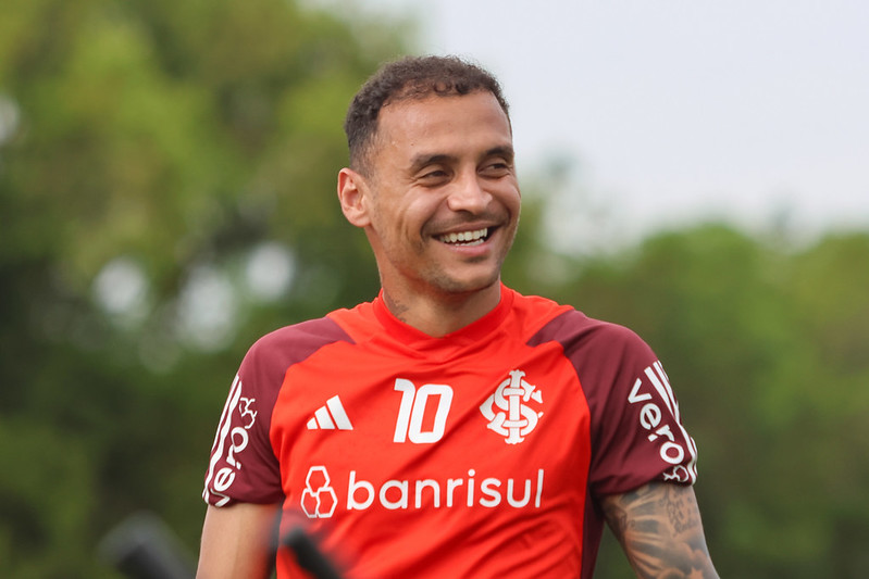 Alan Patrick é nomeado reforço do Cruzeiro na vaga de Matheus Pereira