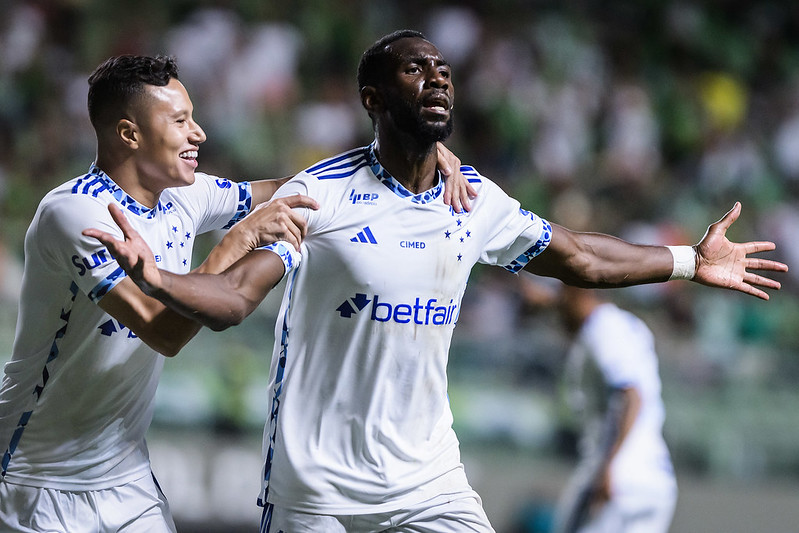 Jorge Nicola crava o real salário de Bolasie no Cruzeiro