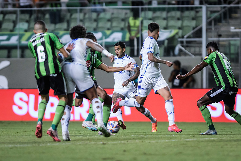 Confirmado: Mateus Henrique está indo para os Emirados Árabes Unidos