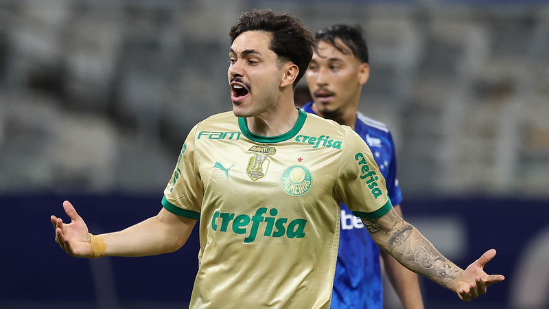 Maurício recém chegou no Palmeiras e já está de mudança em São Paulo