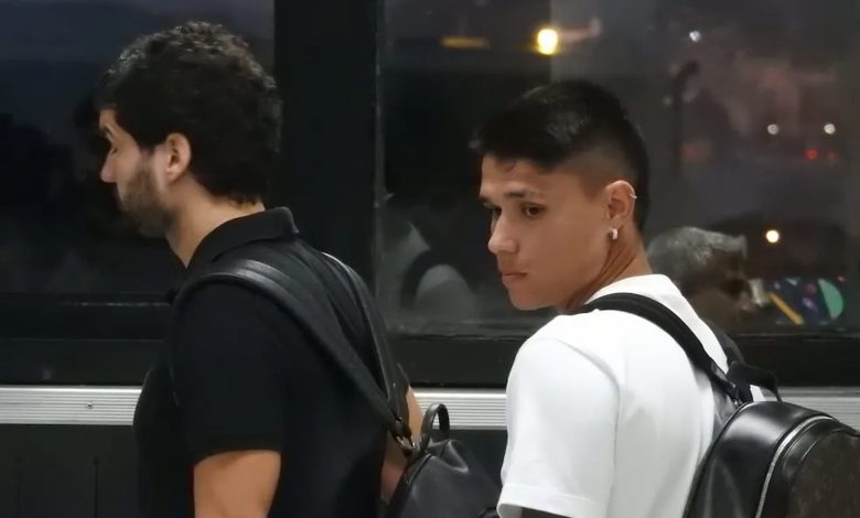Luis Araújo já desembarcou em BH para apresentação à torcida do Cruzeiro