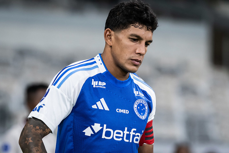 Lucas Romero se antecipa e vai assinar vínculo fora do Cruzeiro