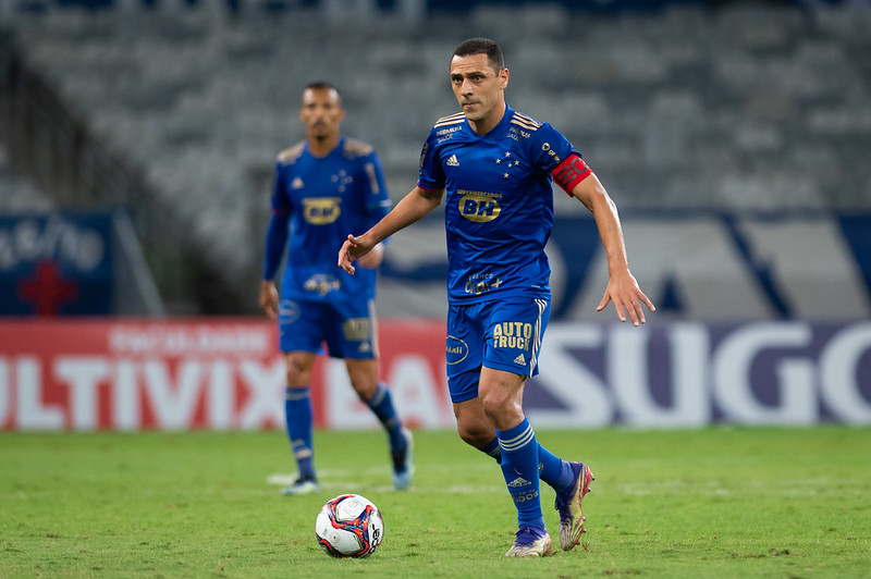 Logo após deixar o Cruzeiro, Rômulo tem nova profissão confirmada