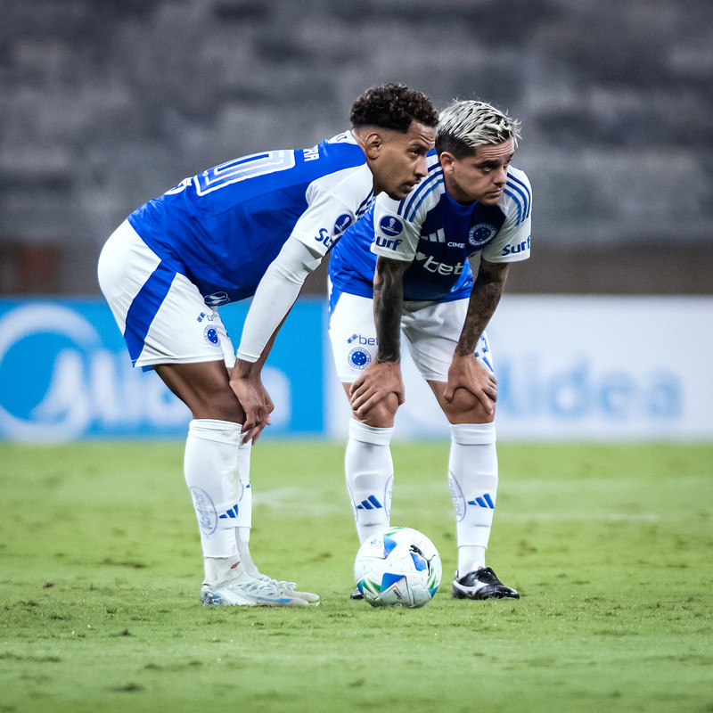 Fagner de olho! Meio-campista do Cruzeiro convocado para a Seleção Brasileira
