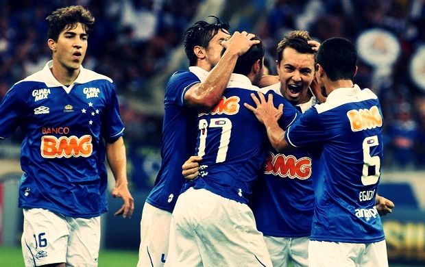 Meia bicampeão brasileiro pelo Cruzeiro antecipa retorno e torcida comemora