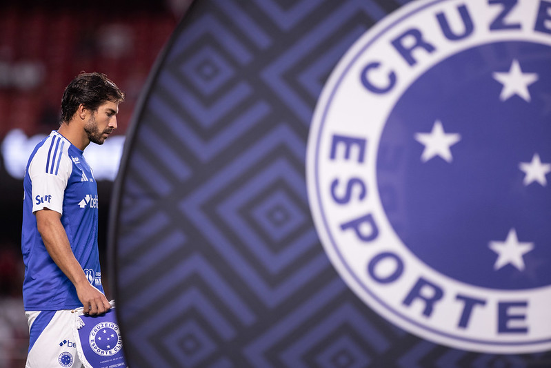 Lucas Silva assume as rédeas e fala após encerrar longo ciclo no Cruzeiro