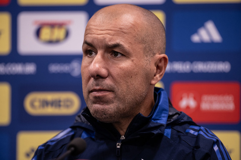 Logo após derrota, Leonardo Jardim fala sobre saídas no Cruzeiro