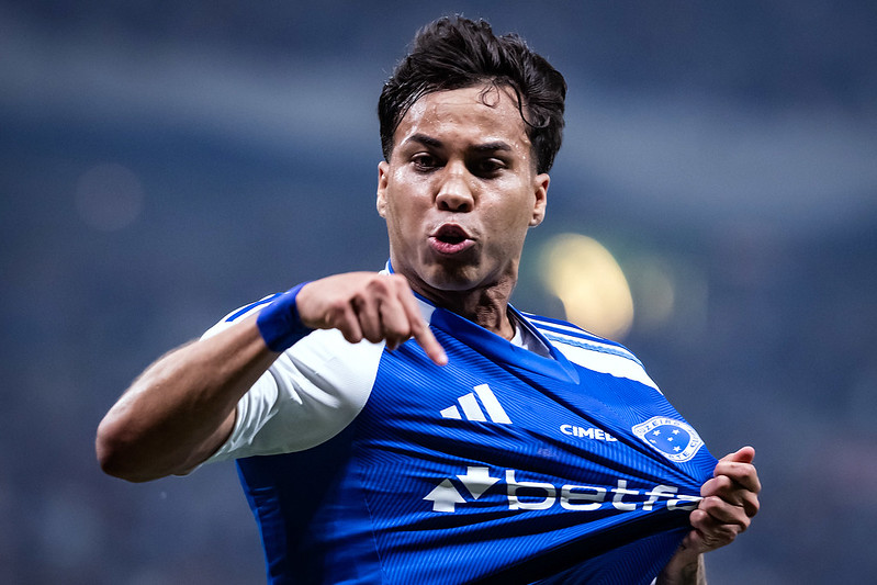 Kaio Jorge ativa o modo Rafael Sóbis e coloca o Atlético em seu devido lugar