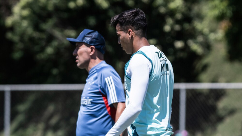 Leonardo Jardim toma decisão sobre usar Kaio Jorge contra o Atlético-MG