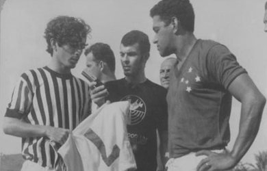 O dia em que Garrincha jogou pelo Cruzeiro
