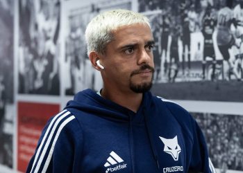 Perto de voltar, Fagner lamenta mais uma lesão no Cruzeiro