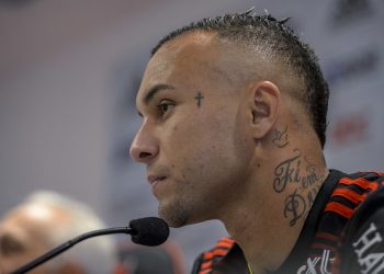 Flamengo aceita negociar Everton Cebolinha com o Cruzeiro