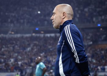 Atacante que Jardim pediu para o Cruzeiro reforça o time contra o Corinthians na Copa do Brasil