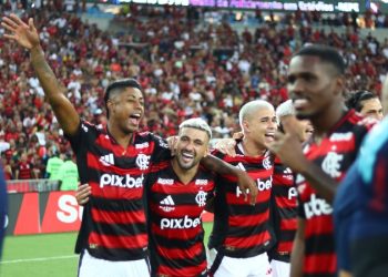 Cruzeiro acerta com reforço multicampeão pelo Flamengo