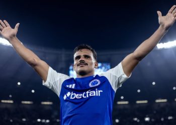 Enquanto rebebia R$ 300 mil no último contrato, salário de Kaiki no Cruzeiro será ainda maior após renovação