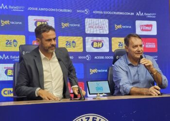 Cruzeiro prepara investida por dupla avaliada em R$ 46 milhões