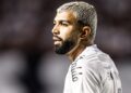 Santos dá resposta rápida e confirma retorno de Gabigol ao Cruzeiro