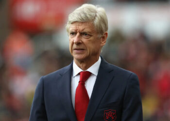 Cruzeiro já empatou com time de Arsene Wenger, lenda do Arsenal