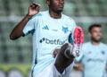 Ex-Cruzeiro fez sua primeira partida como titular no Norwich da Inglaterra