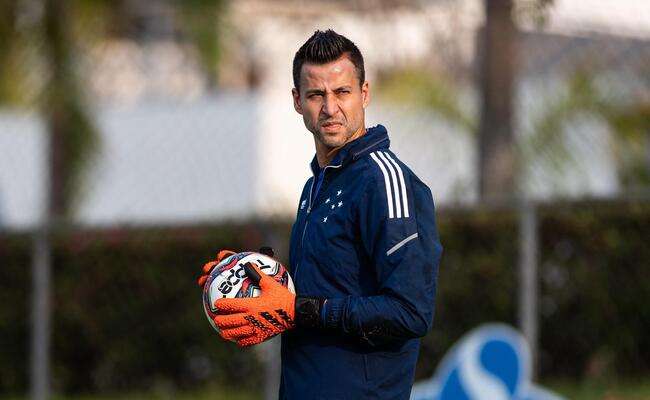 Ídolo do Cruzeiro pode ser contratado pelo América