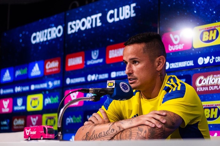 Edu revela melhor momento com a torcida do Cruzeiro em 2022