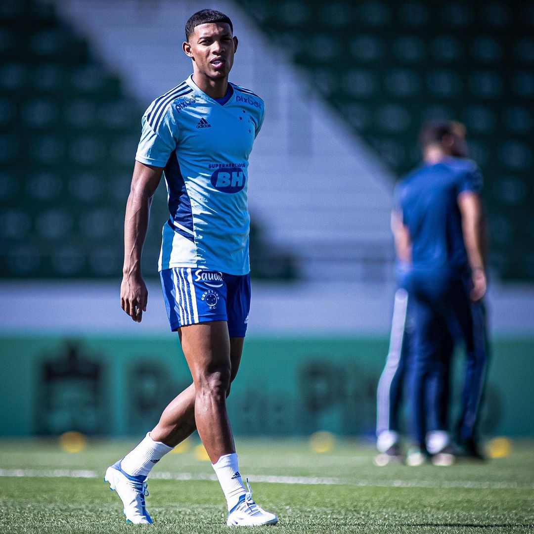Vitor Leque vai voltar ao Cruzeiro para o restante da Série B 2022?