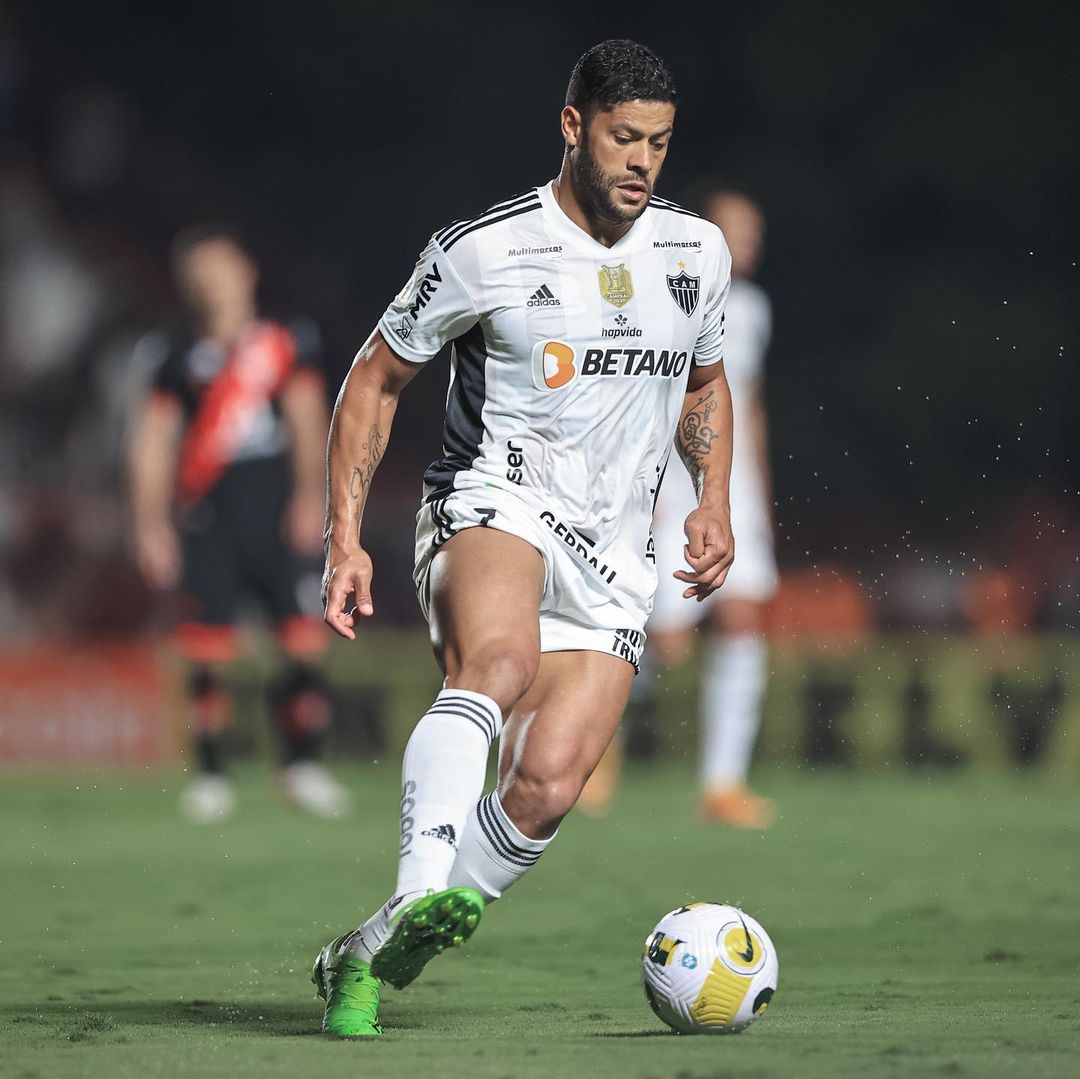 Hulk perde a paciência com crise em rival do Cruzeiro e revela possibilidade de sair do Atlético-MG