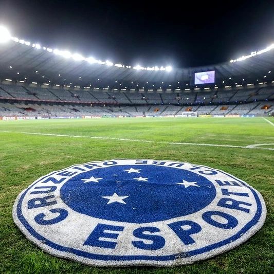Cruzeiro fica perto de ganhar reforço para o meio-campo