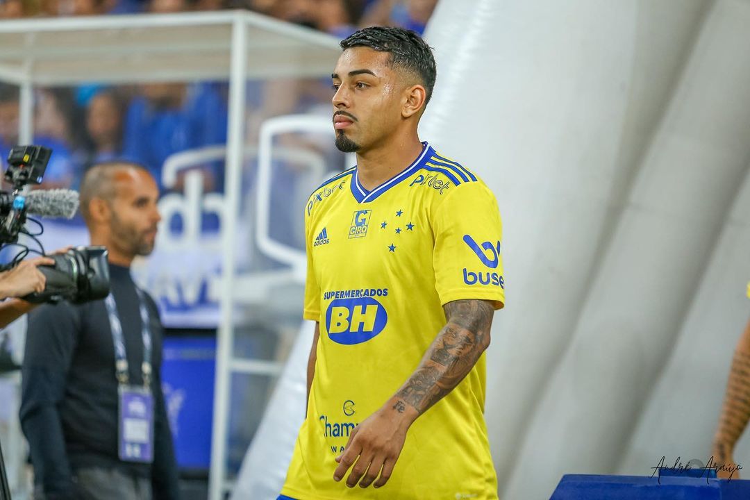 Quanto o Cruzeiro precisa pagar para comprar Matheus Bidu em definitivo?